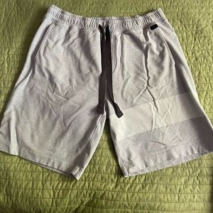 🌊 Lululemon shorts 🌊